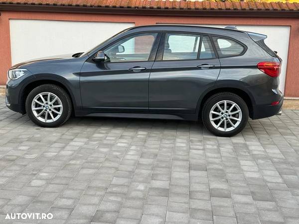 BMW X1 sDrive16d xLine - 8