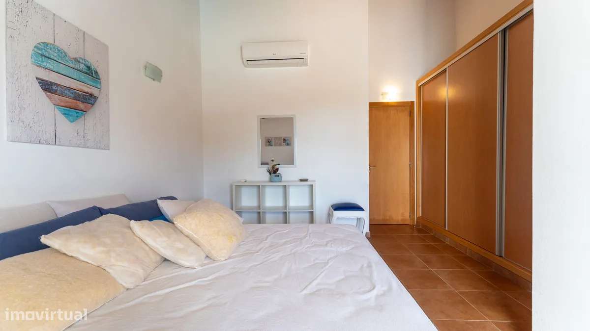 Moradia T3 com piscina-7