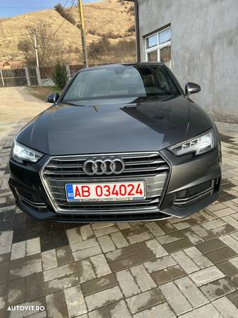 Audi A4 Avant 2.0 40 TDI S tronic Advanced - 1