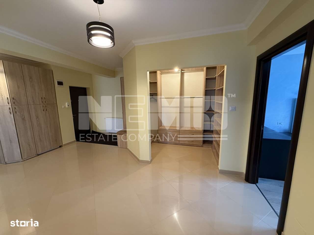 Apartament Central | 3 camere | 95 mp + boxă + parcare | Parter - Imagine principală: 2/15