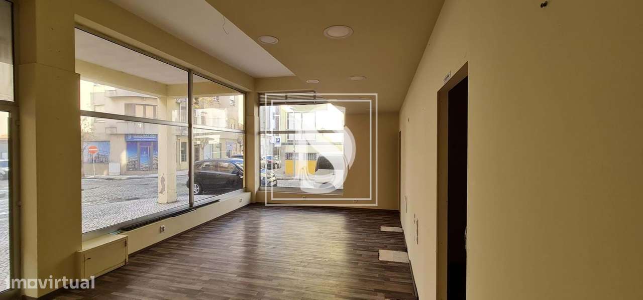 Loja Não definido em Espinho - Grande imagem: 4/5