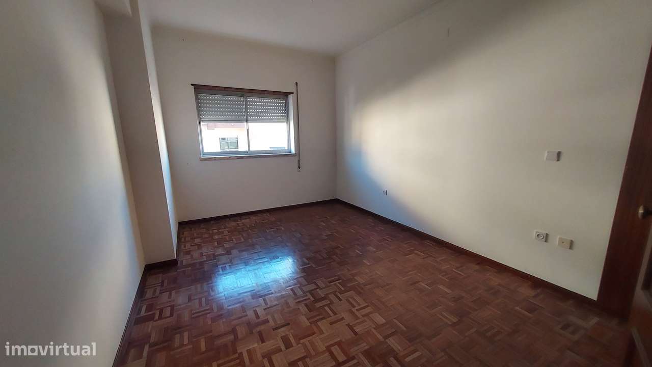 Apartamento T3 - Centro de Fátima-11