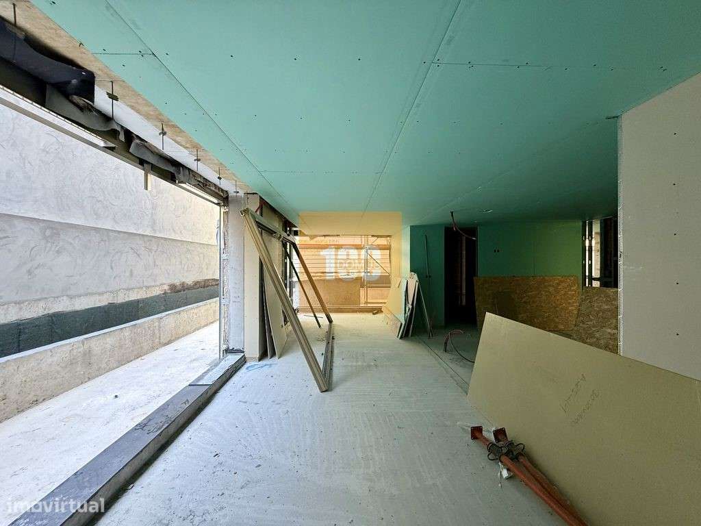 Apartamento T4 novo nas Antas-14