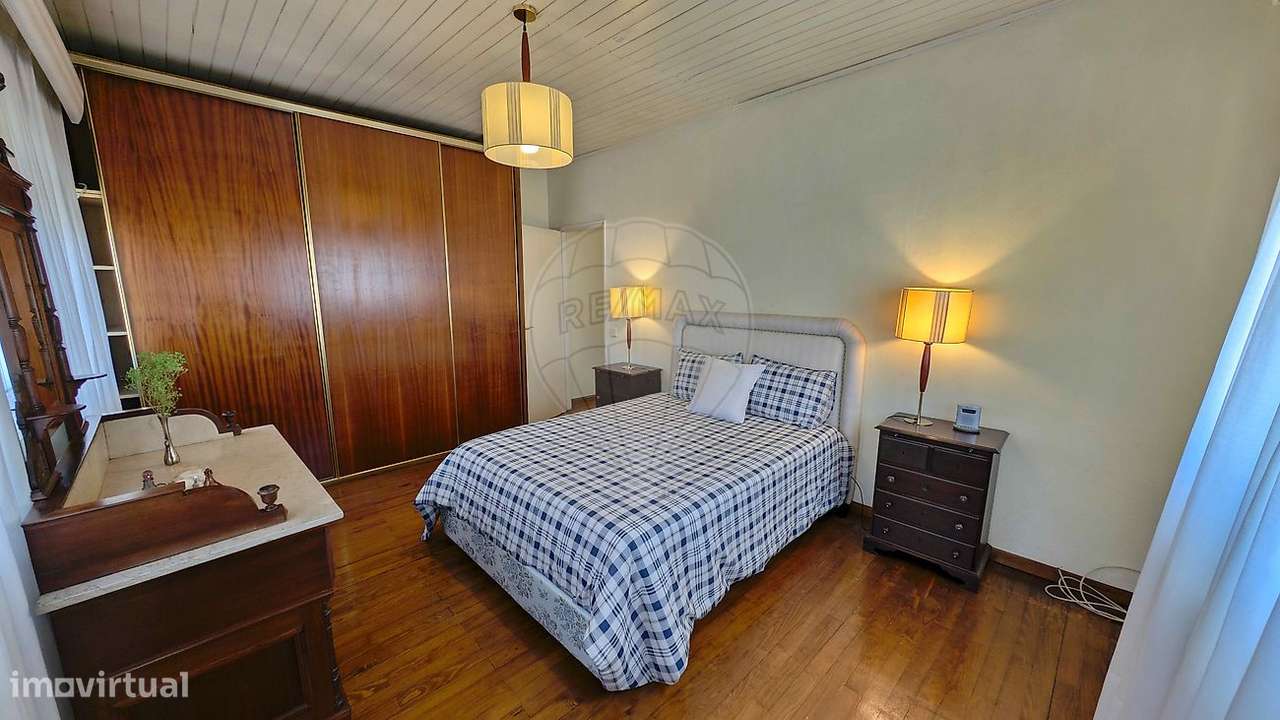 Moradia T4 para venda-30