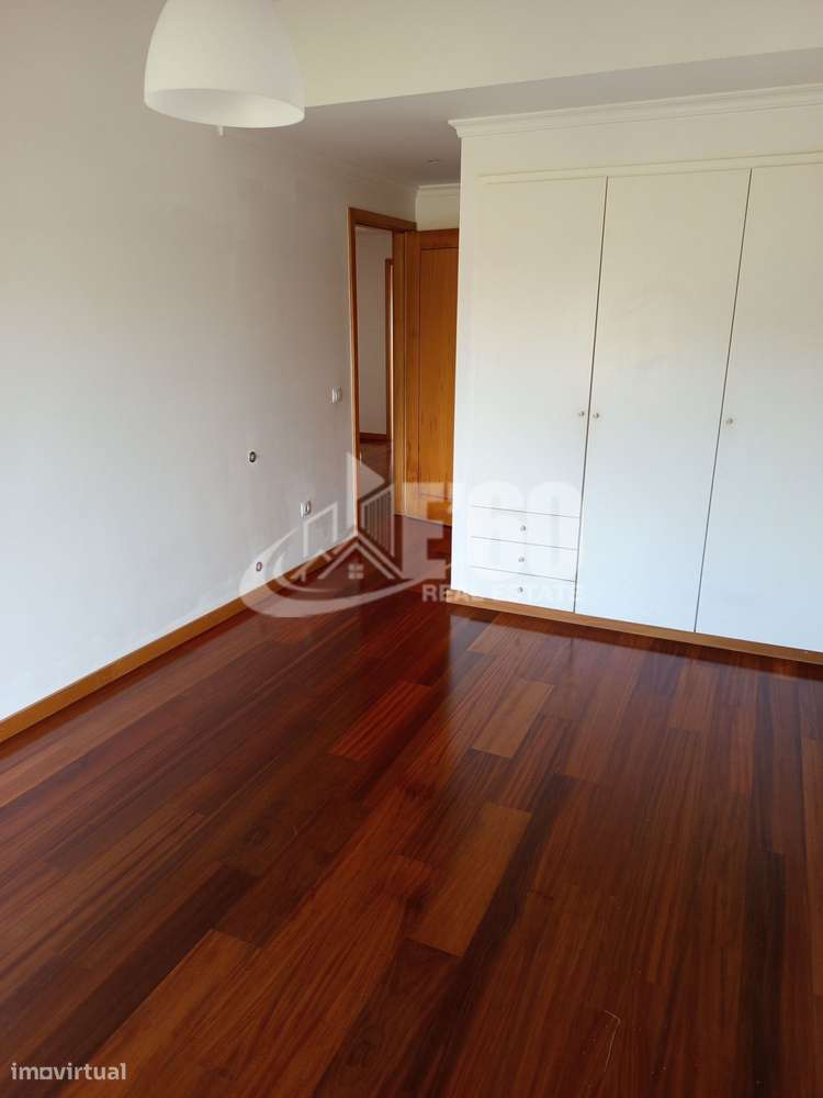 APARTAMENTO T2 ARRENDAMENTO STª MARIA DA FEIRA - Grande imagem: 5/11