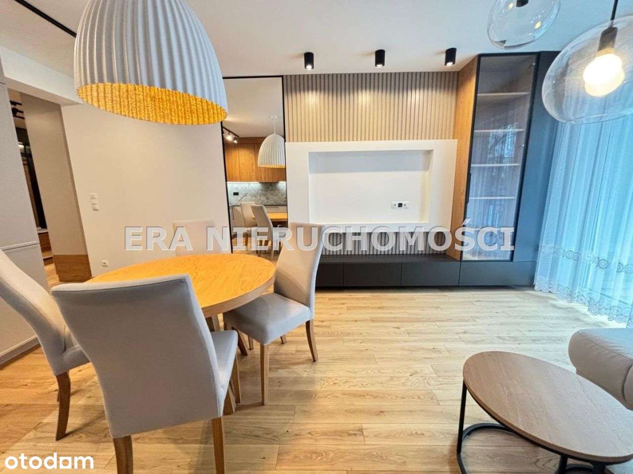 Prestiż, komfort, wysoki standard, 3 pok, winda Eh-1