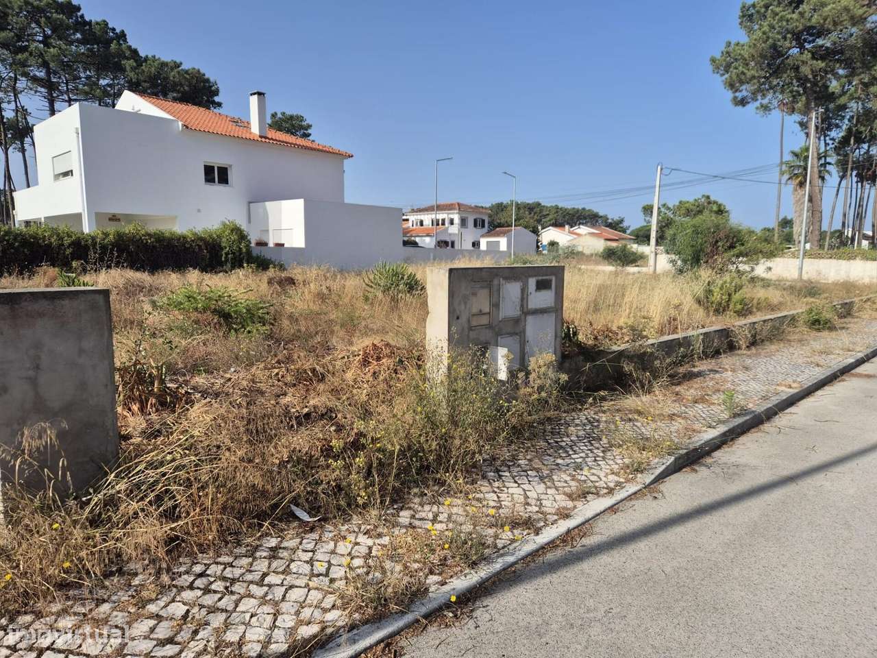 Lote com 601m2 c/ Furo e Anexos - Sesimbra - Lagoa Albufeira - Grande imagem: 3/10