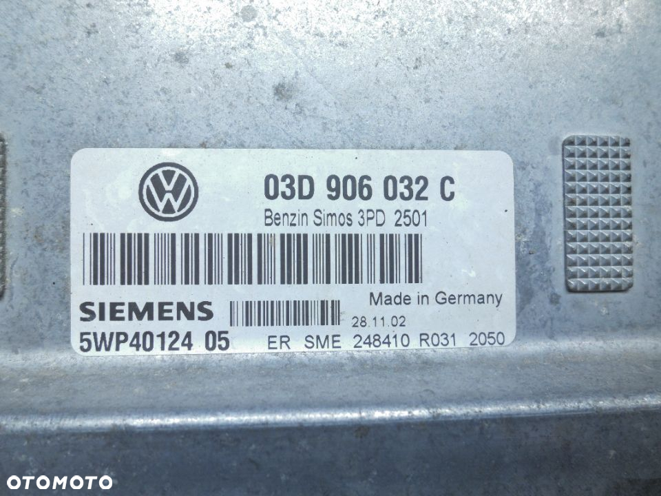 KOMPUTER ZESTAW STARTOWY  VW POLO 9N 1.2 6V 03D906032C - 2