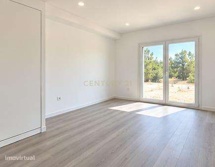 Moradia com 5.072 m² de terreno | Quinta do Anjo, Palmela-7