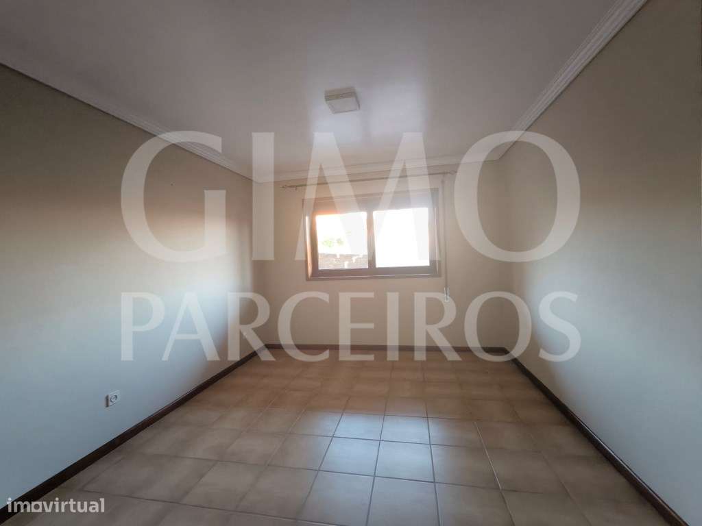 Andar moradia T2 - Grande imagem: 4/25