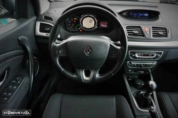 Renault Mégane Sport Tourer dCi 110 FAP Dynamique - 29