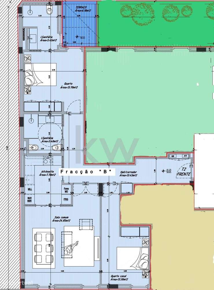 Apartamento T2, com terraço e garagem na praça do Chile-13