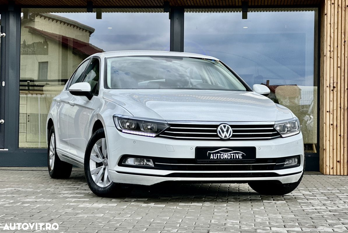 Volkswagen Passat Variant 2.0 TDI SCR 4Motion DSG Comfortline - 2