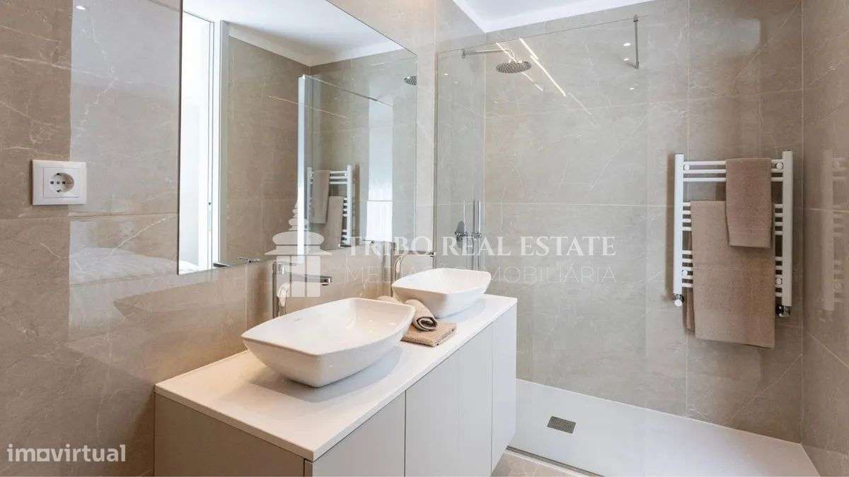 T3 LUXO EM CONDOMÍNIO FECHADO + VISTA MAR-21