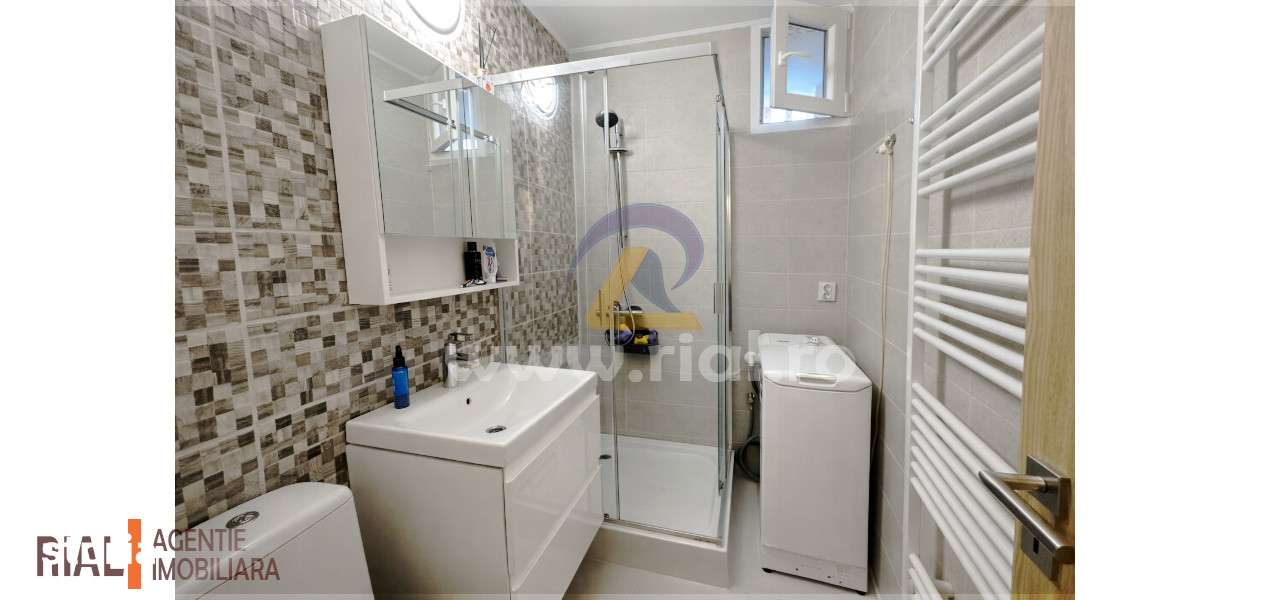 Apartament 2 camere, etaj 2, zonă CENTRALA-6