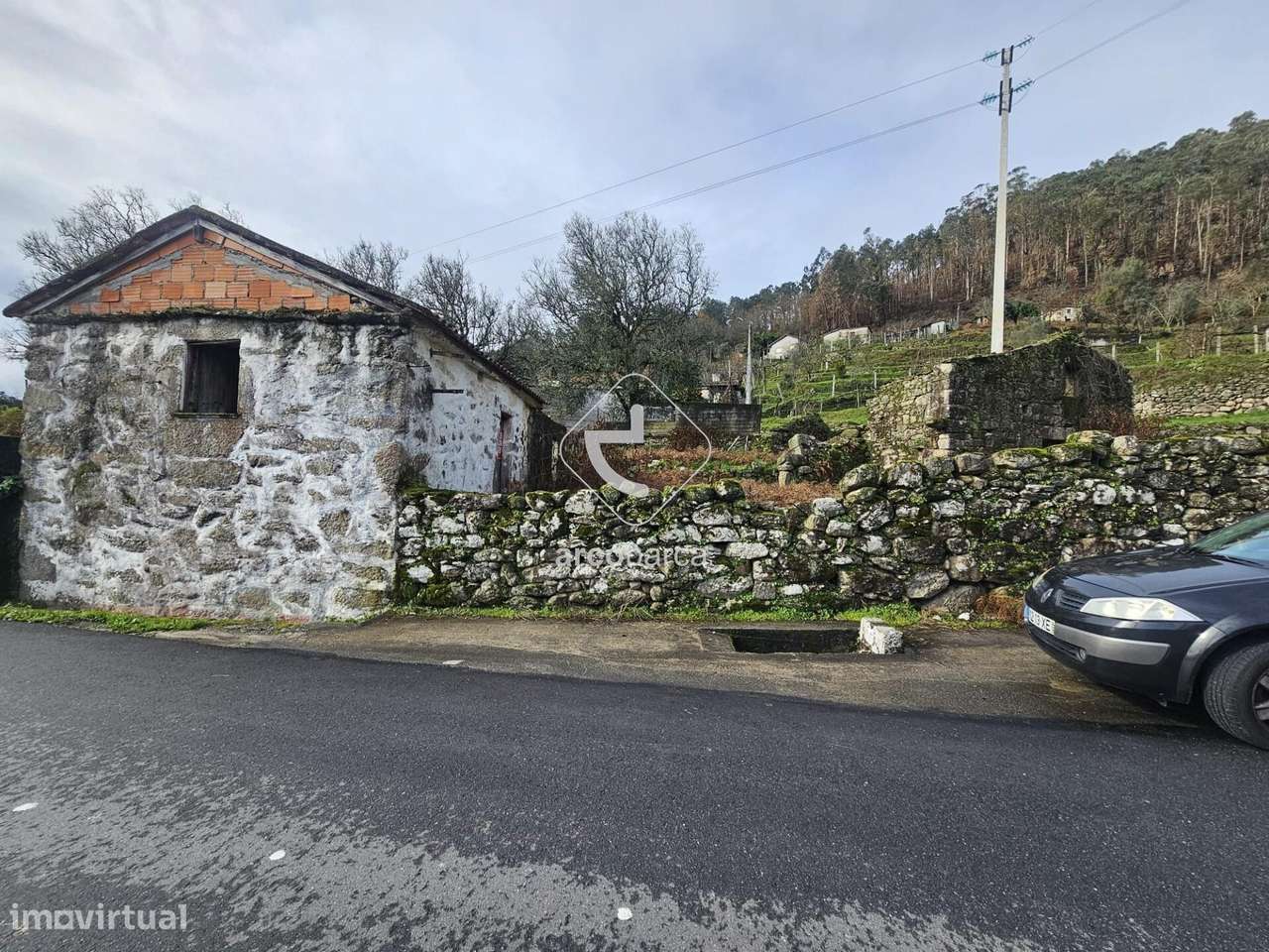 Propriedade para restauro - Loureda - Arcos de Valdevez-38