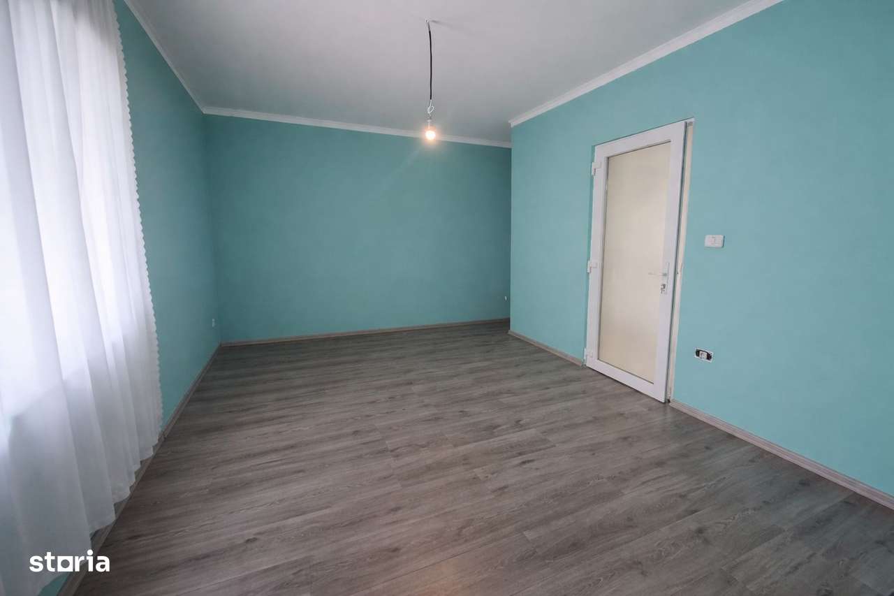 Vand casa 5 camere in Vladimirescu ID: RH-44381-7