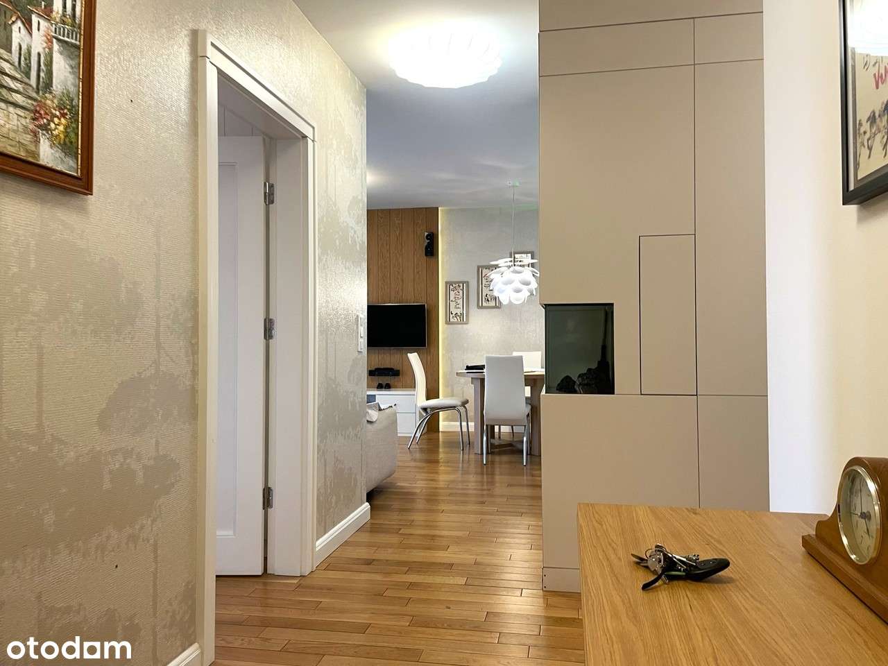4 pokoje, 2 miejsca parkingowe-17