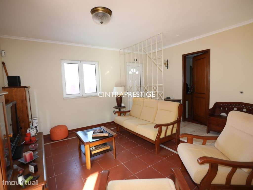 Moradia T3 e anexo T2 com Vista Deslumbrante para a Serra de Sintra...-7