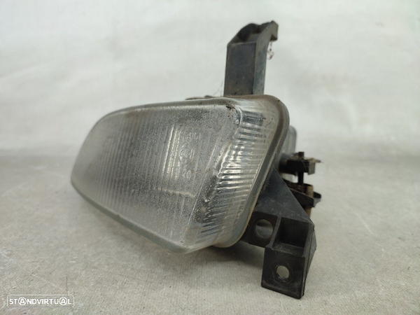 Farol Nevoeiro Esquerdo Opel Zafira A Veículo Multiuso (T98) - 4