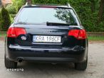 Audi A4 Avant 1.6 - 9