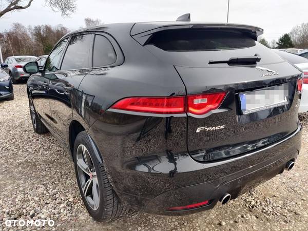 Jaguar F-Pace 3.0 V6 AWD S - 5