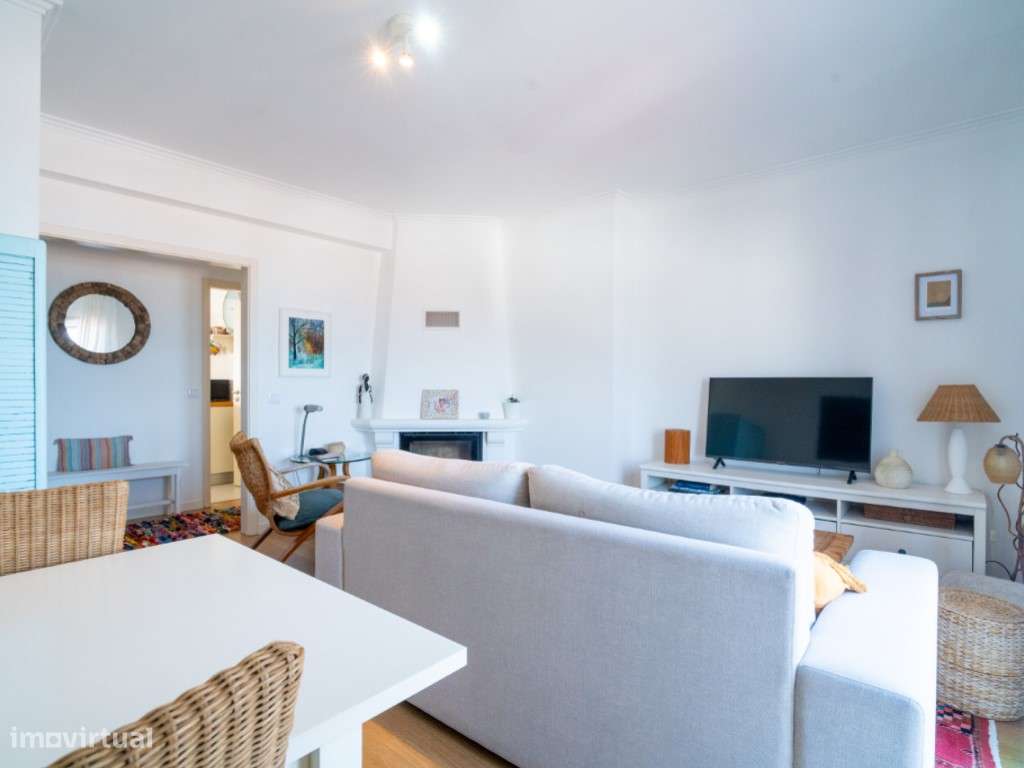 Apartamento T3 com varanda e vista deslumbrante para a Praia do Nor...-5