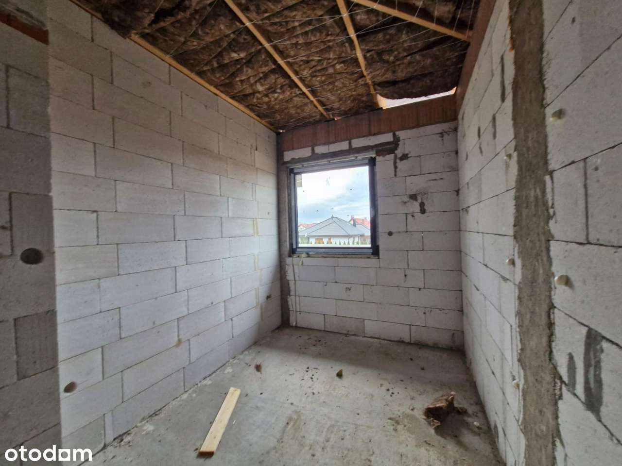 3 pokoje, 2 miejsca postojowe, ogródek-2