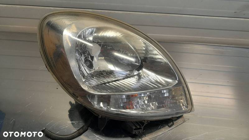 Renault Kangoo Lampa przednia lewa 8200236591 - 1