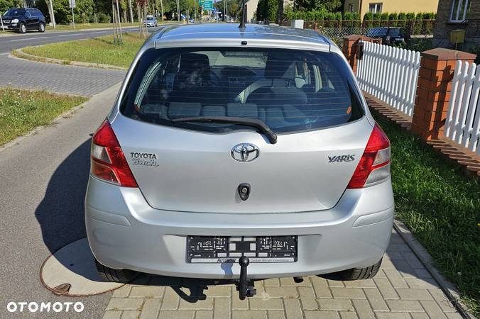 Toyota Yaris 1.33 VVT-i Sol - 9