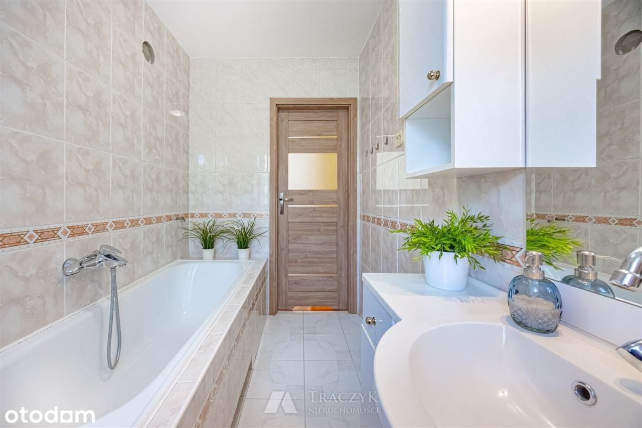 Dom po remoncie/świetny rozkład/dobra lokalizacja-16