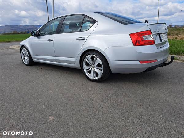 Skoda Octavia 1.8 TSI Style DSG - 7