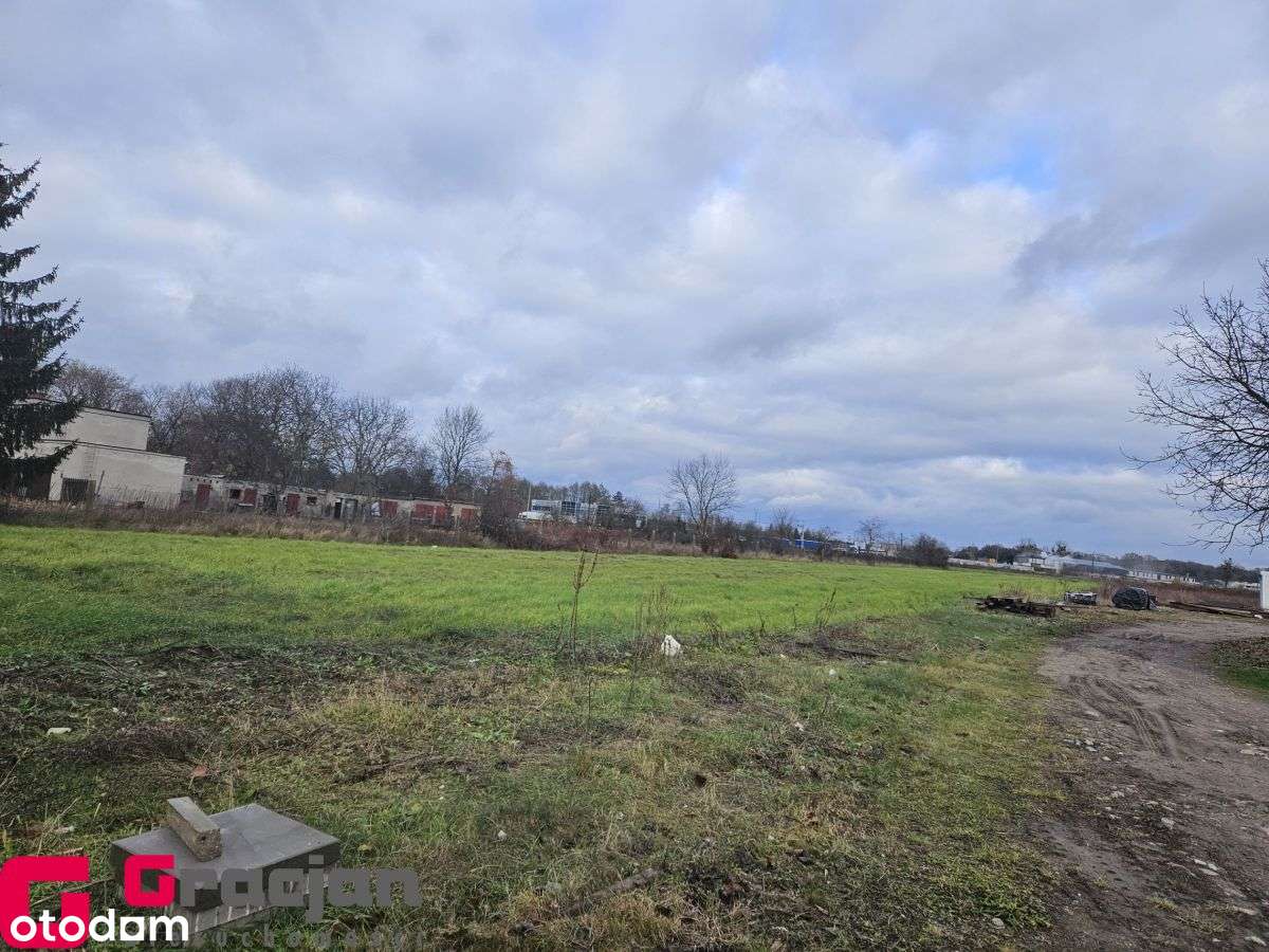 Atrakcyjna działka inwestycyjna - Pełny obrazek: 2/4