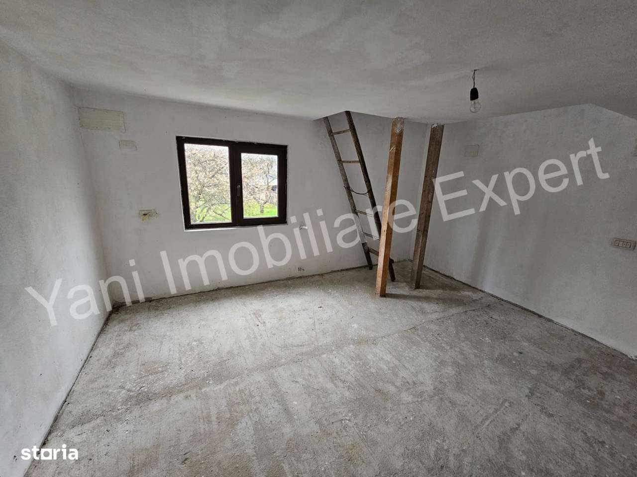 Casă de vânzare în comuna Mușătești, sat Mușătești, județ Argeș.-7