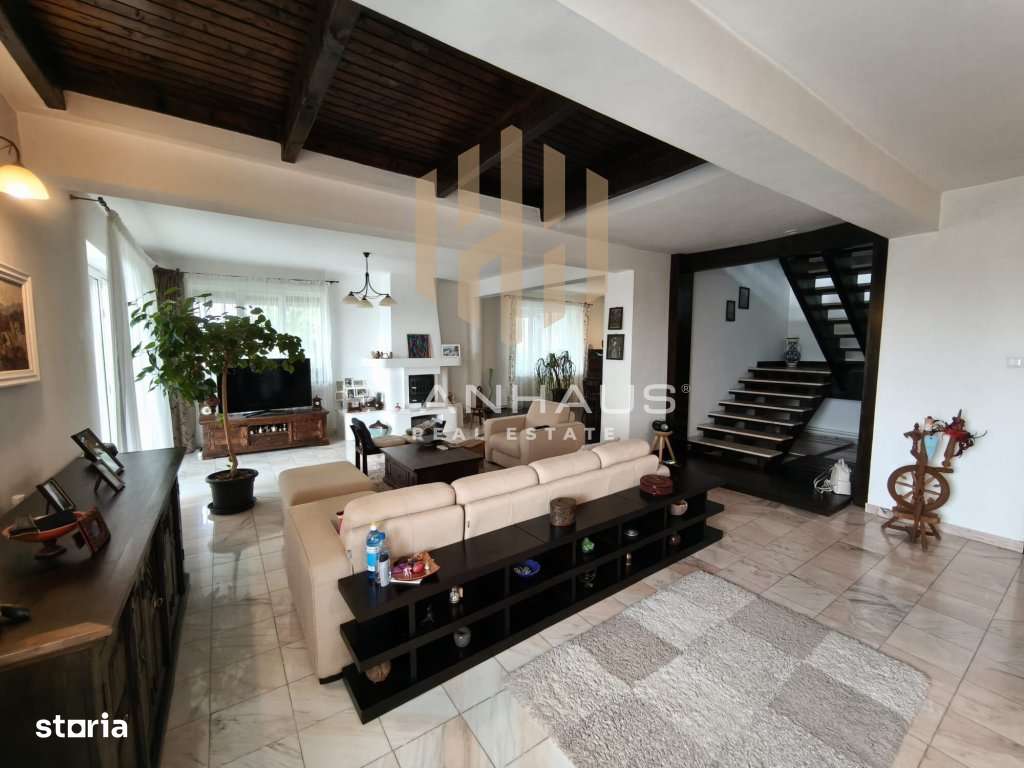 Casă cu piscină și teren de până la 25 ari – în Baia Mare, apr - Imagine principală: 4/15