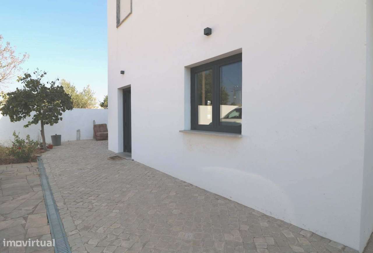 Moradia T3+1 Venda em Albufeira e Olhos de Água,Albufeira-17