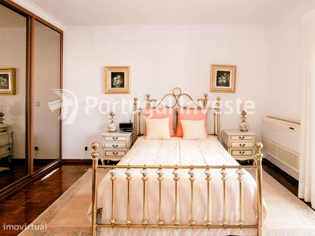 Excepcional apartamento de 4 assoalhadas na Cova da Piedade - Almada-6