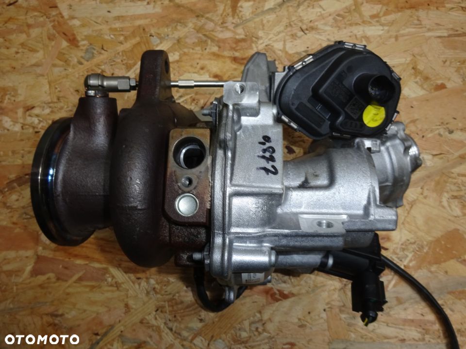 turbina turbo 2.0 tsi  06K145654F  idealna - 1