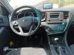 Kia Optima 2.0 M - 15