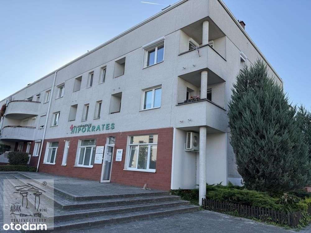 3 pokojowe Literacka , osobna kuchnia duży balkon , piwnica , garaż-0