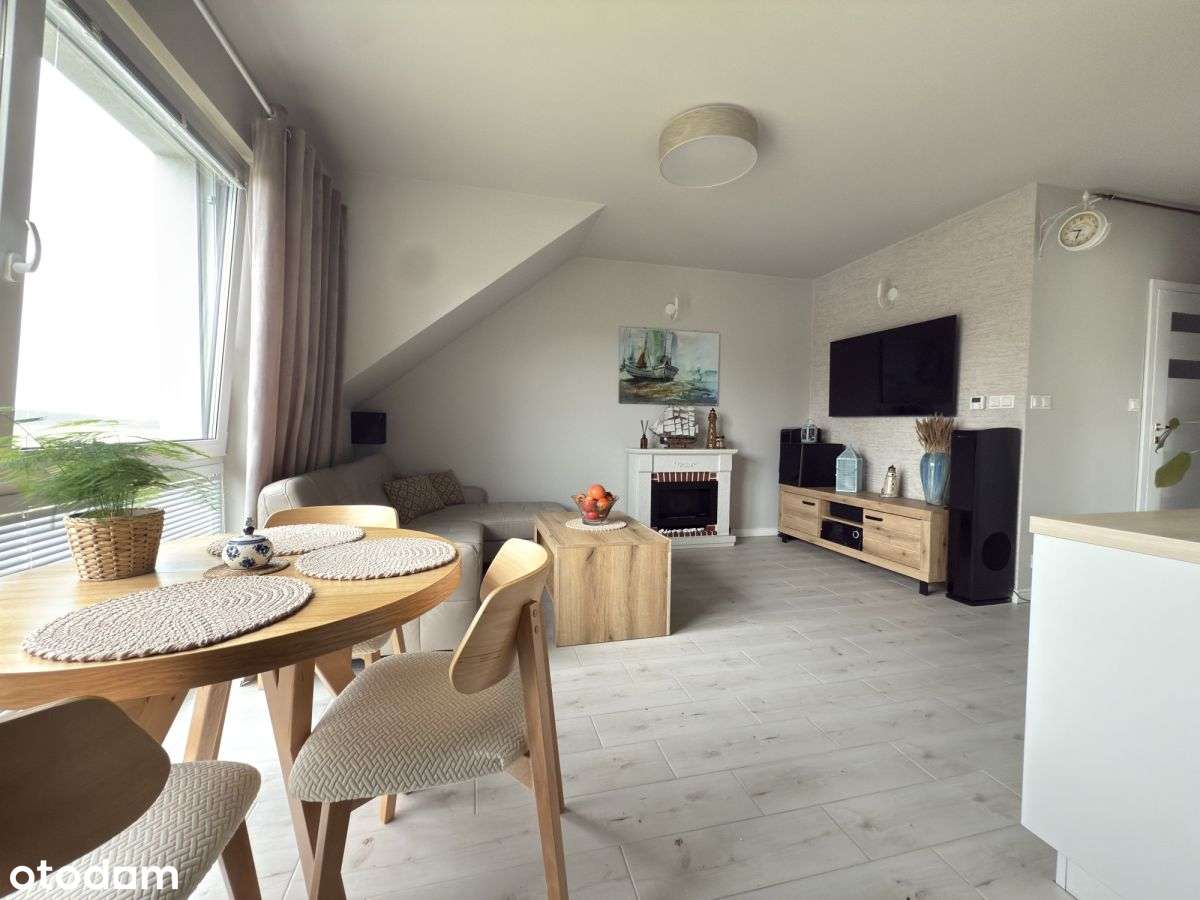 Dwupoziomowe przytulne mieszkanie, z ogrodem-1