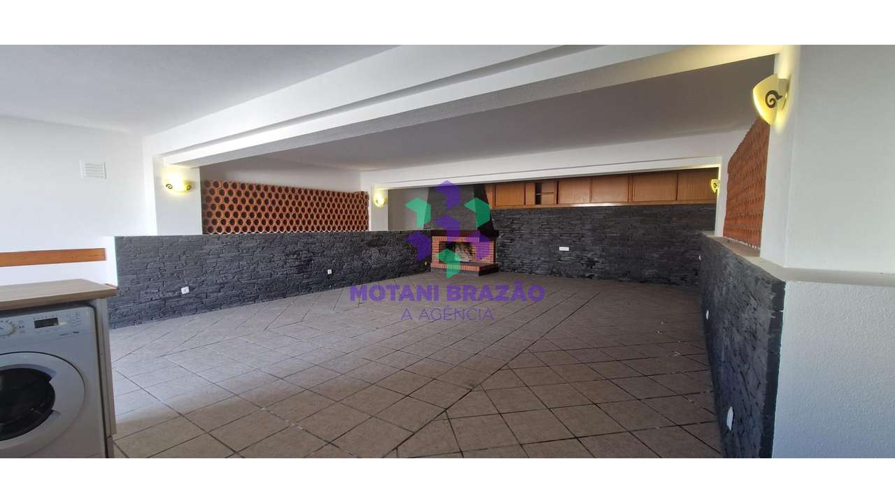 Magnífica Moradia Sesimbra c/Piscina-12