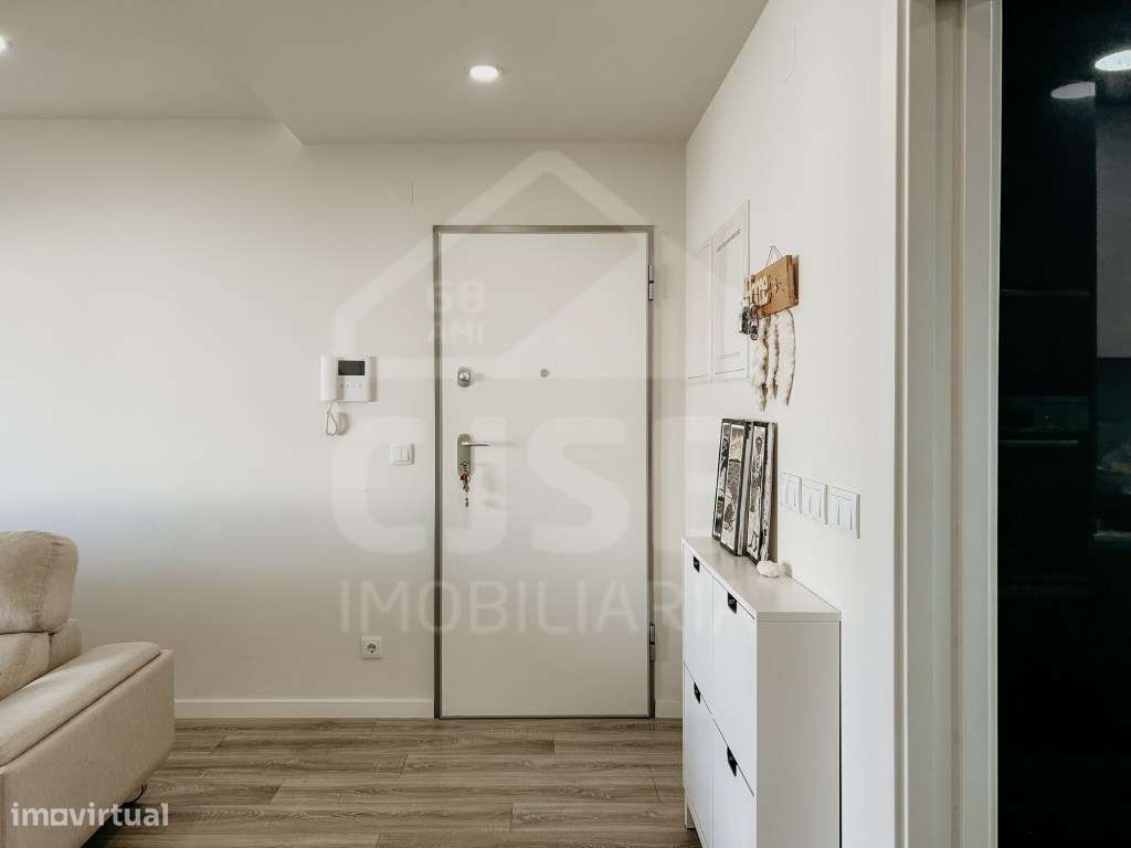 Apartamento T2 Torre da Marinha-7