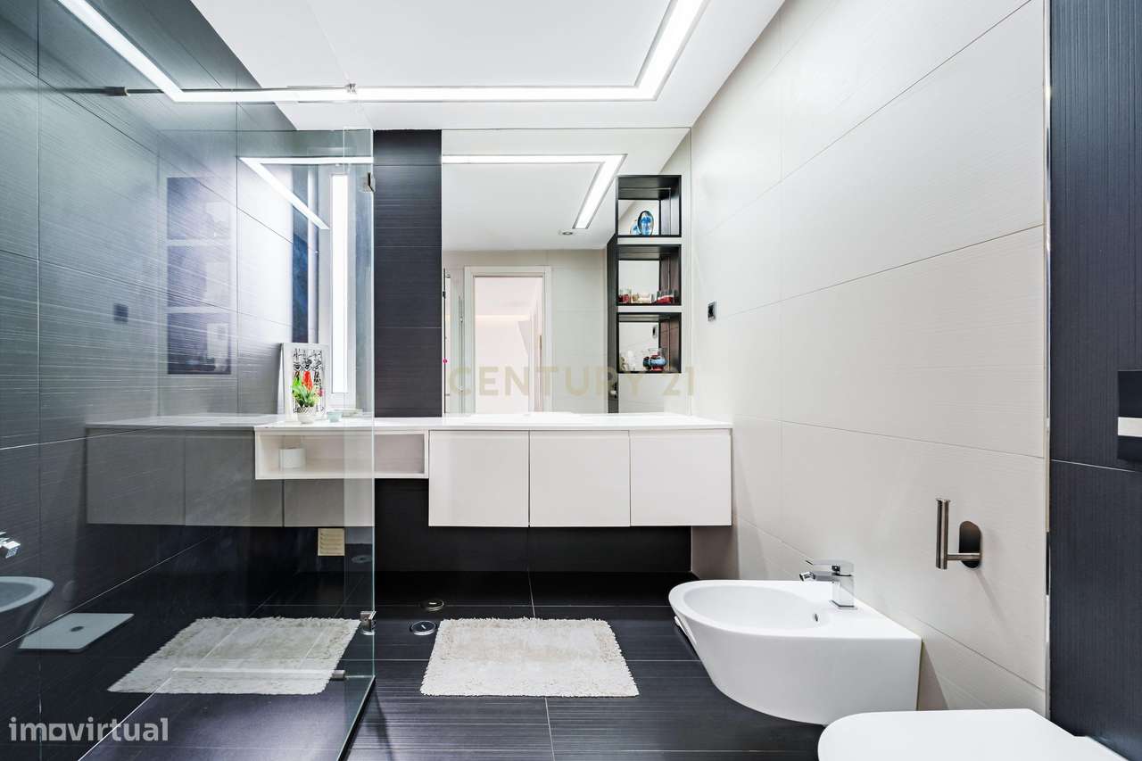 Moradia contemporânea na Aroeira | Luz natural, conforto e eficiência-29