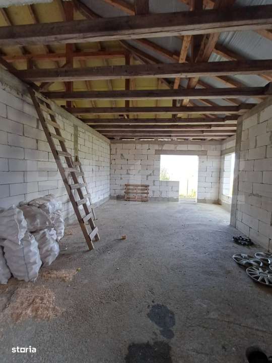 Exclusivitate!!! Doua proprietati, teren 3289 mp, Gligoresti, langa Lu - Imagine principală: 4/19