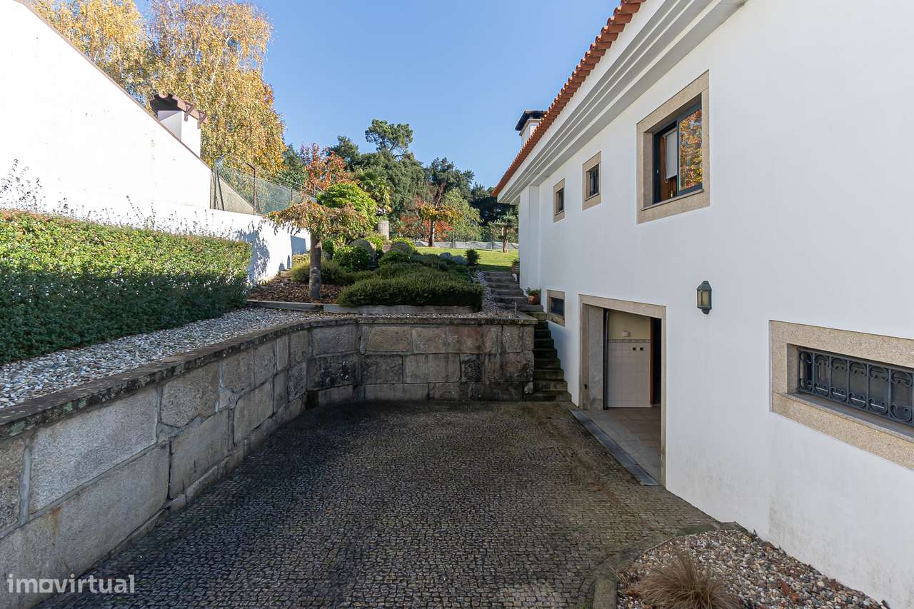 UM REFÚGIO PRIVADO A MINUTOS DO PORTO -QUINTA T4+1, ALFENA C/ 4.500 m²-5