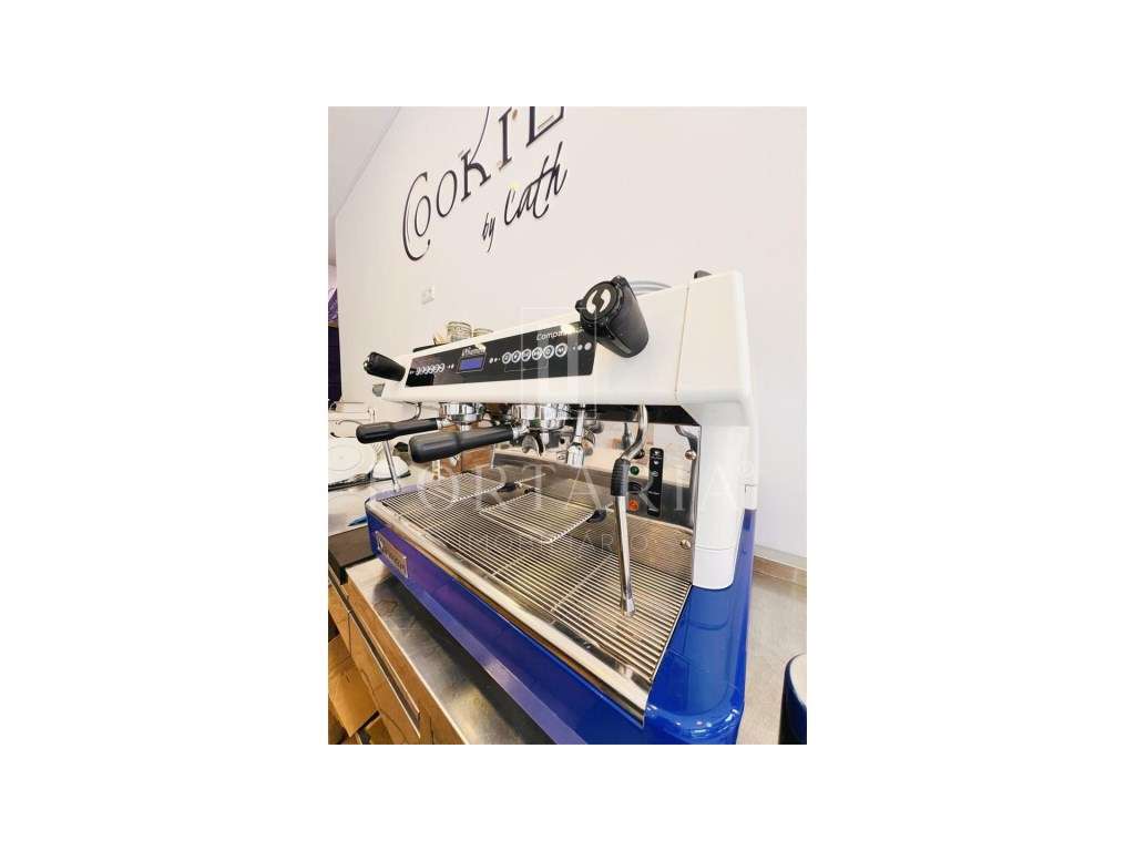 Café \ Restaurante para Trespasse no Centro de Aveiro-10