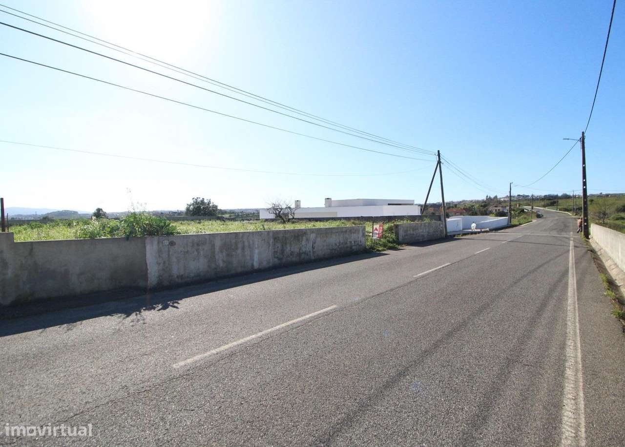 Terreno urbano com 850m² em Montelavar - Grande imagem: 5/7