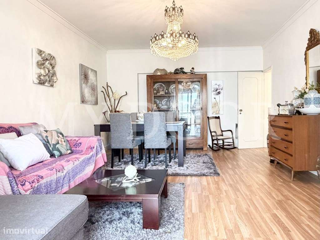 Apartamento T2 - Bobadela - c/ Parqueamento - Arrecadação-11