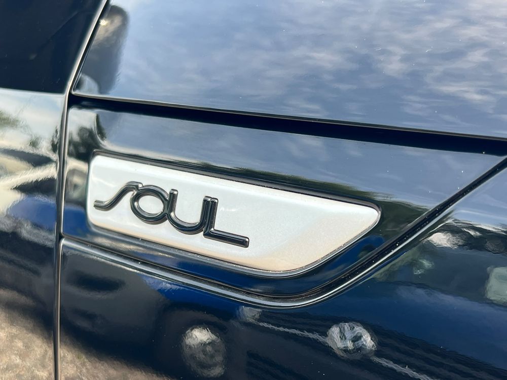 Kia Soul II (2014-2019) 1.6 CRDI DCT Dream-Team Edition 2015